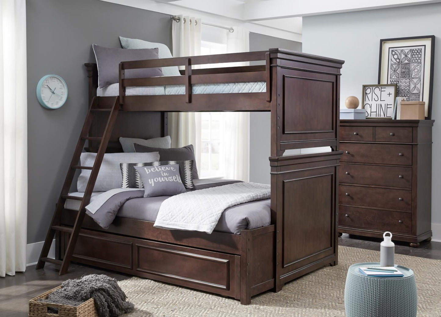 Canterbury - Drawer Chest