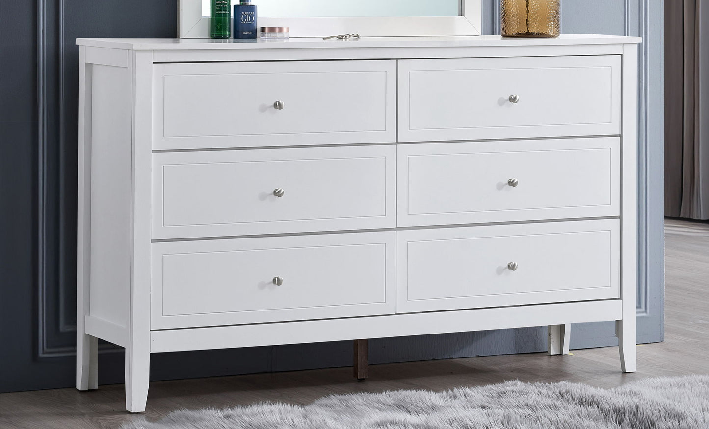 Daniel - Dresser
