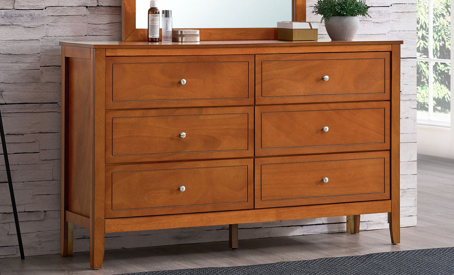 Daniel - Dresser