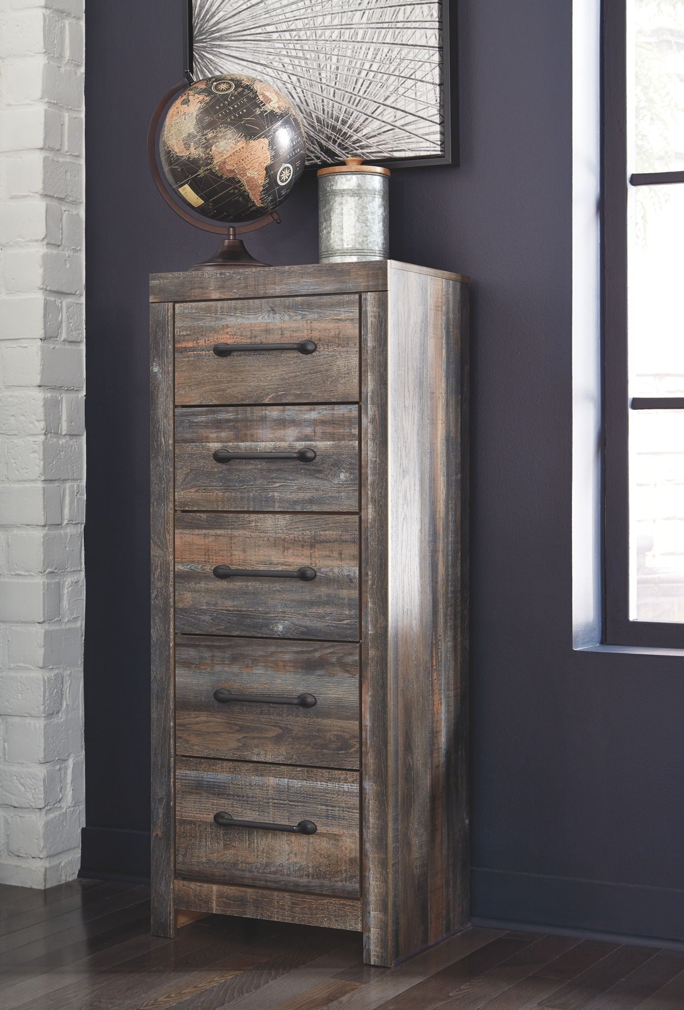 Drystan - Narrow Chest - Brown / Beige