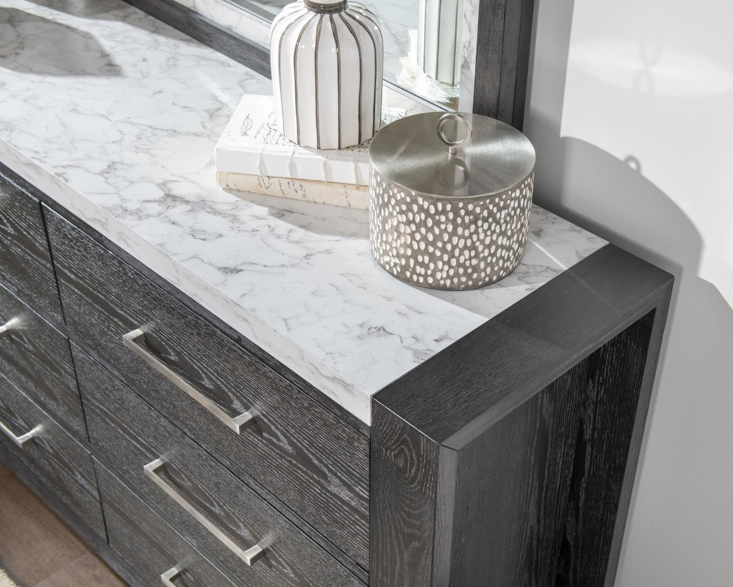 Horizons - 6 Drawers Dresser - Espresso