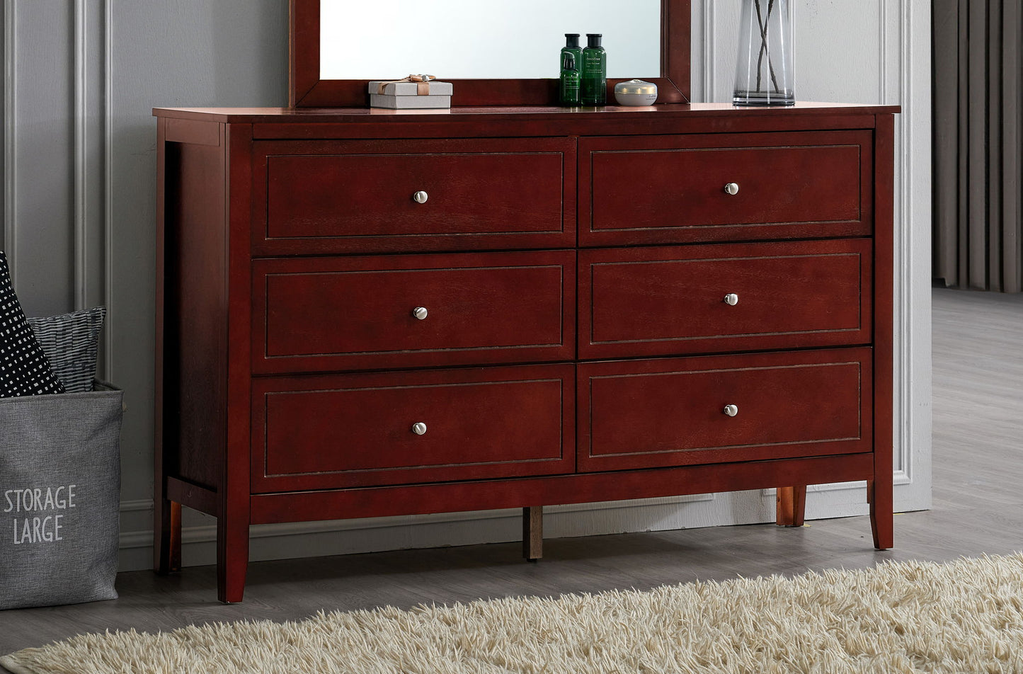 Daniel - Dresser