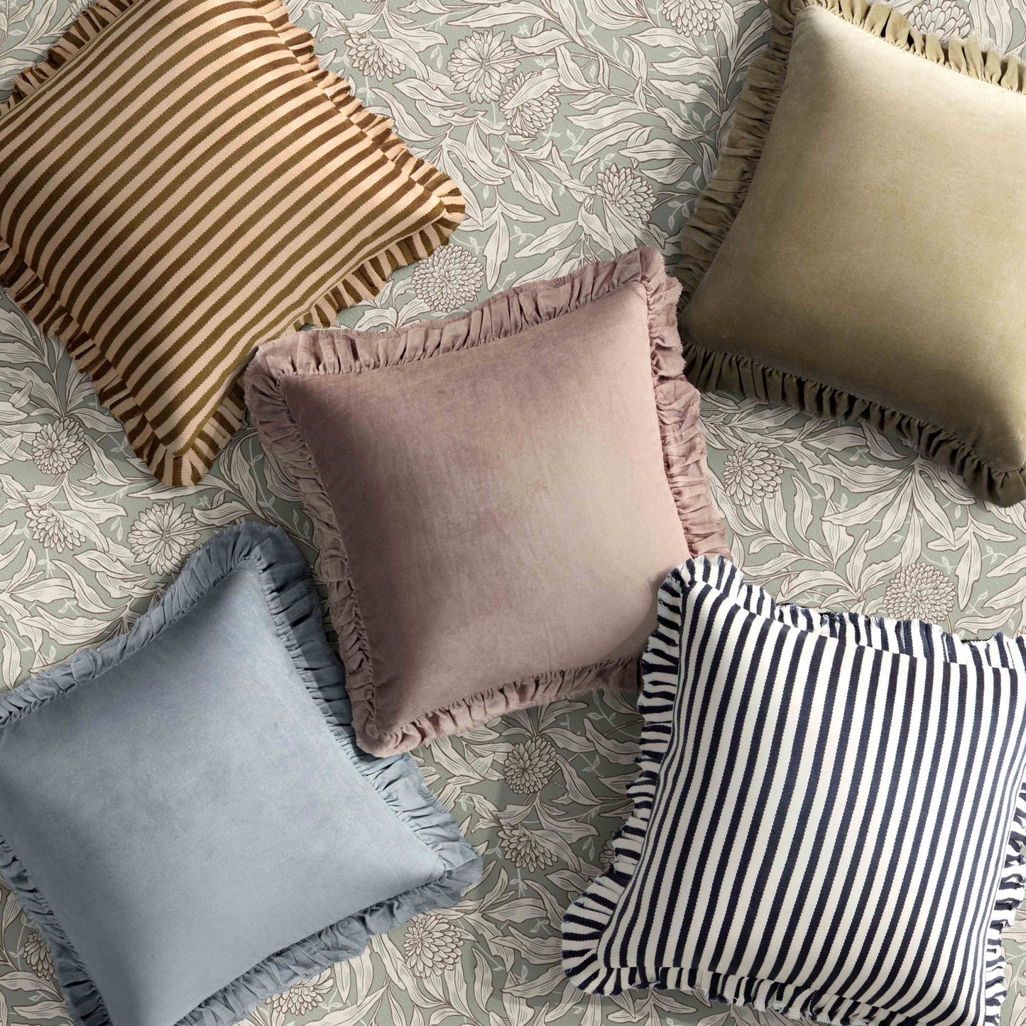 Alessia - Velvet Pillow - Distressed Blue