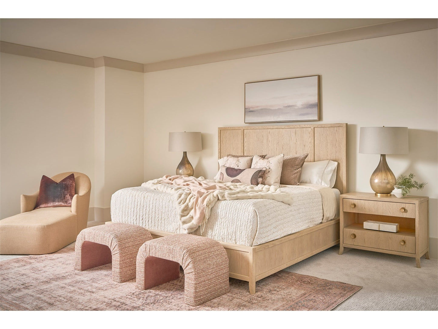 Velora - Panel Bed
