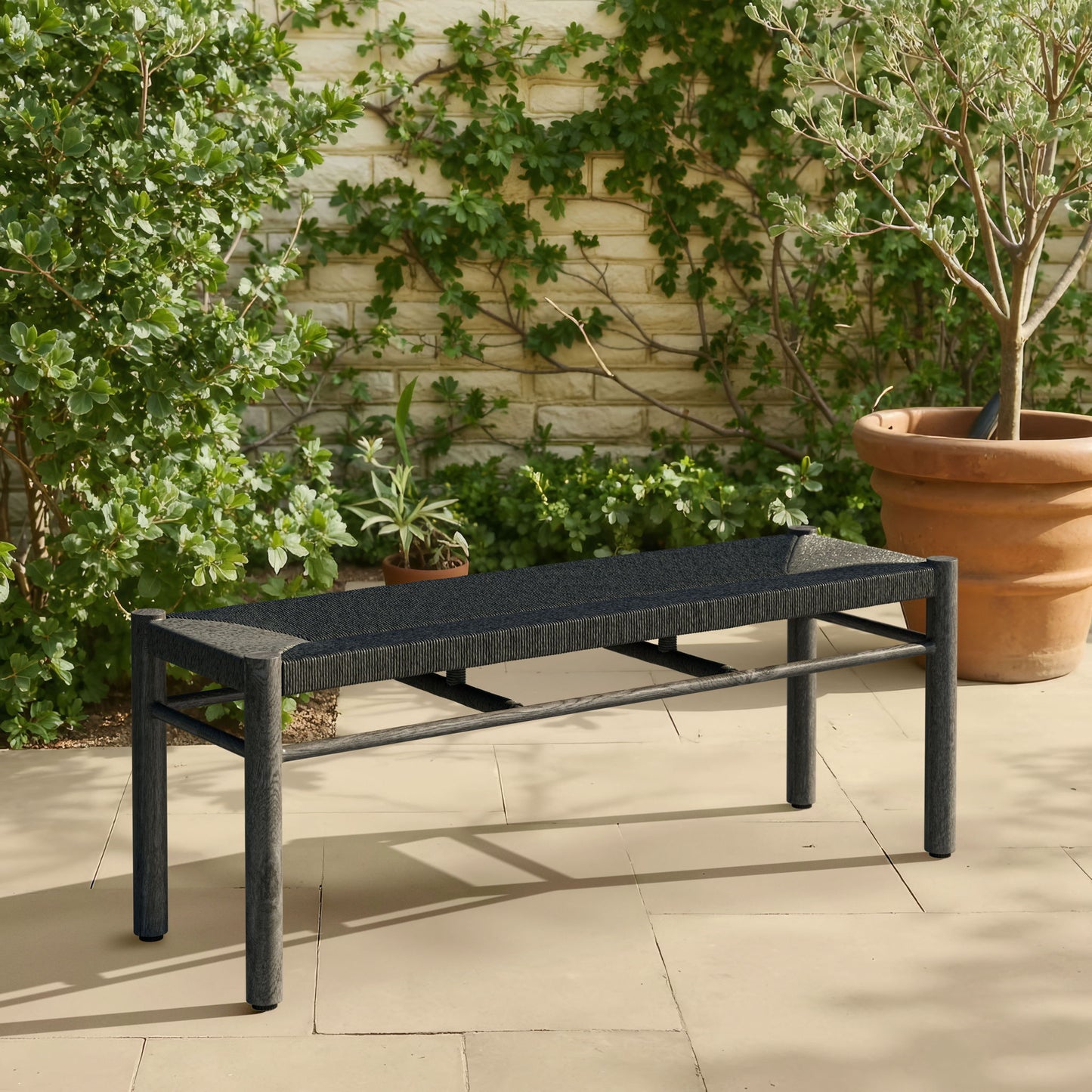 Iska - Outdoor Bench