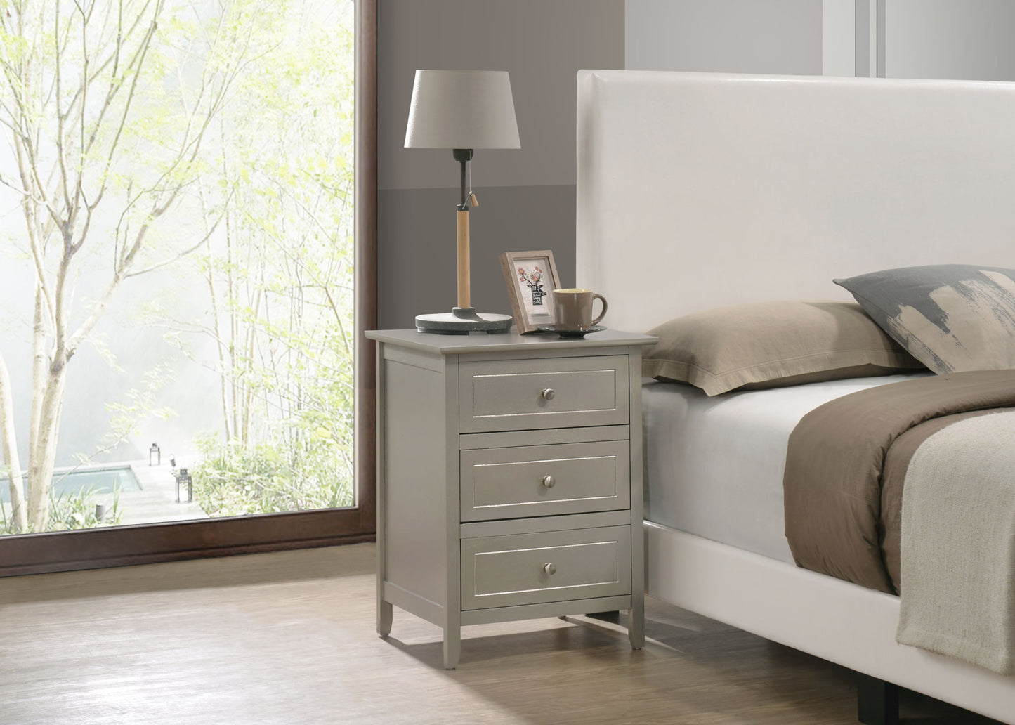Glory Furniture - Daniel - 3 Drawer Nightstand