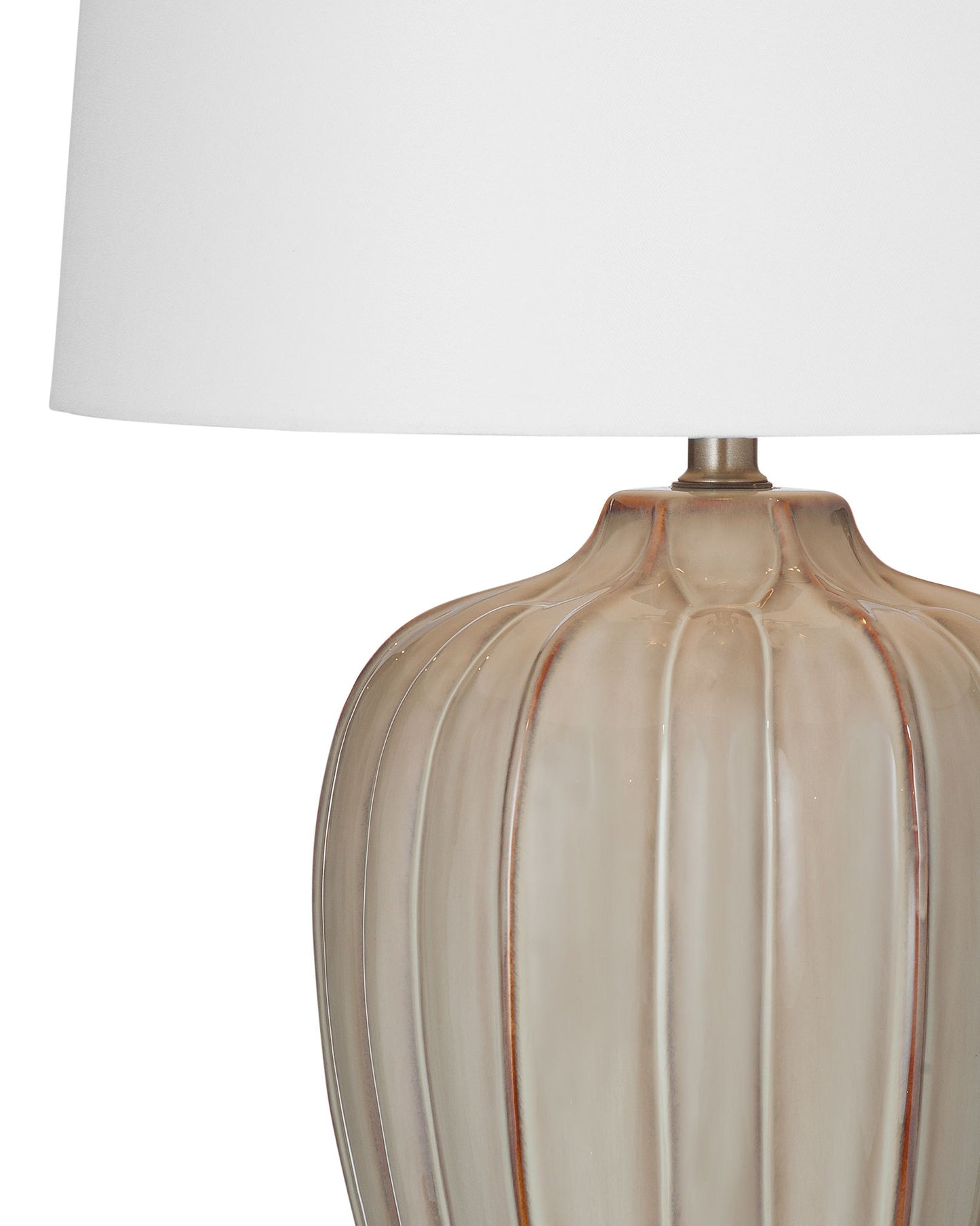 Camilo - Table Lamp - Beige / White