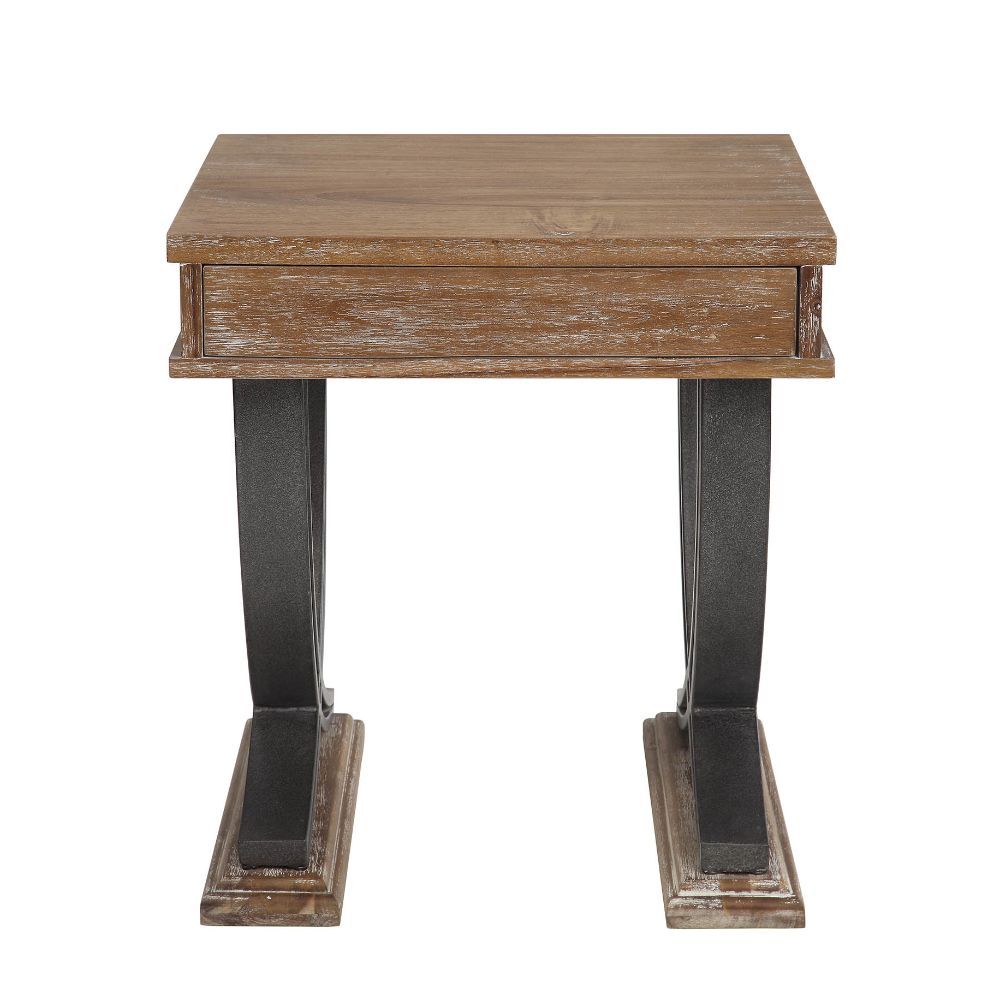 Pellio - Table
