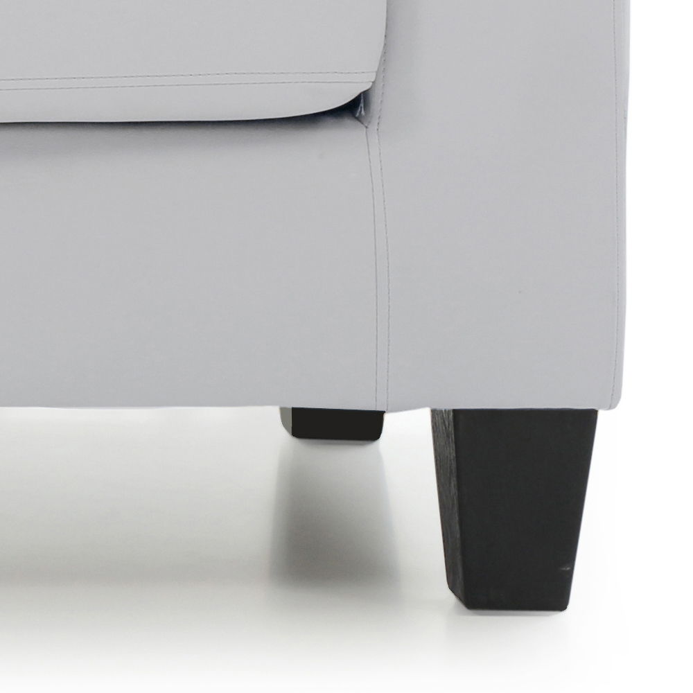 Glory Furniture - Newbury - Sofa
