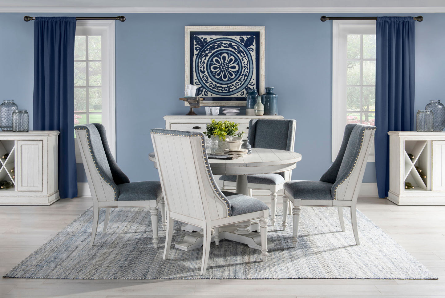 Cottage Park - Complete Round Table - White