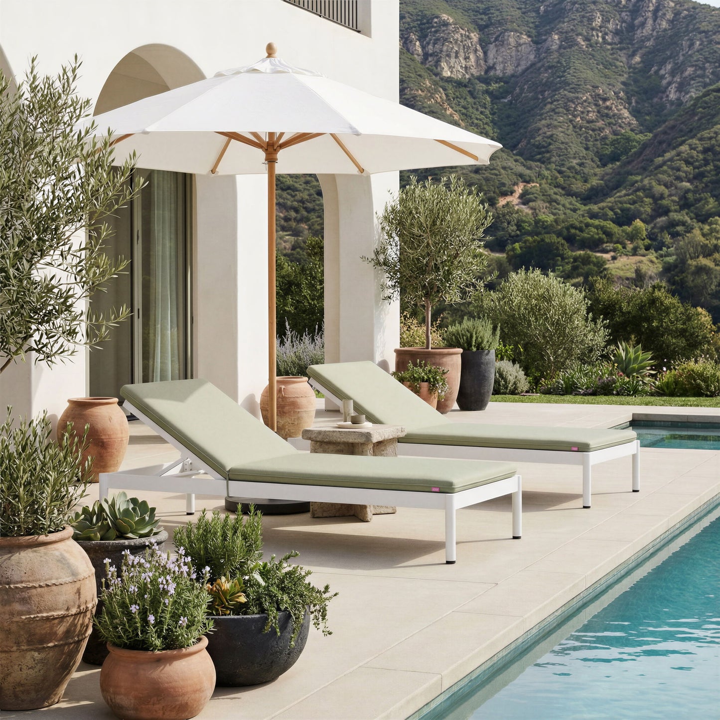 Lychee - Chaise Lounge - Green / White