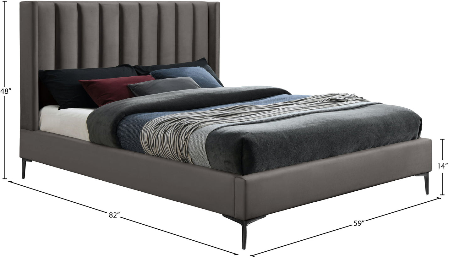 Nadia - Bed