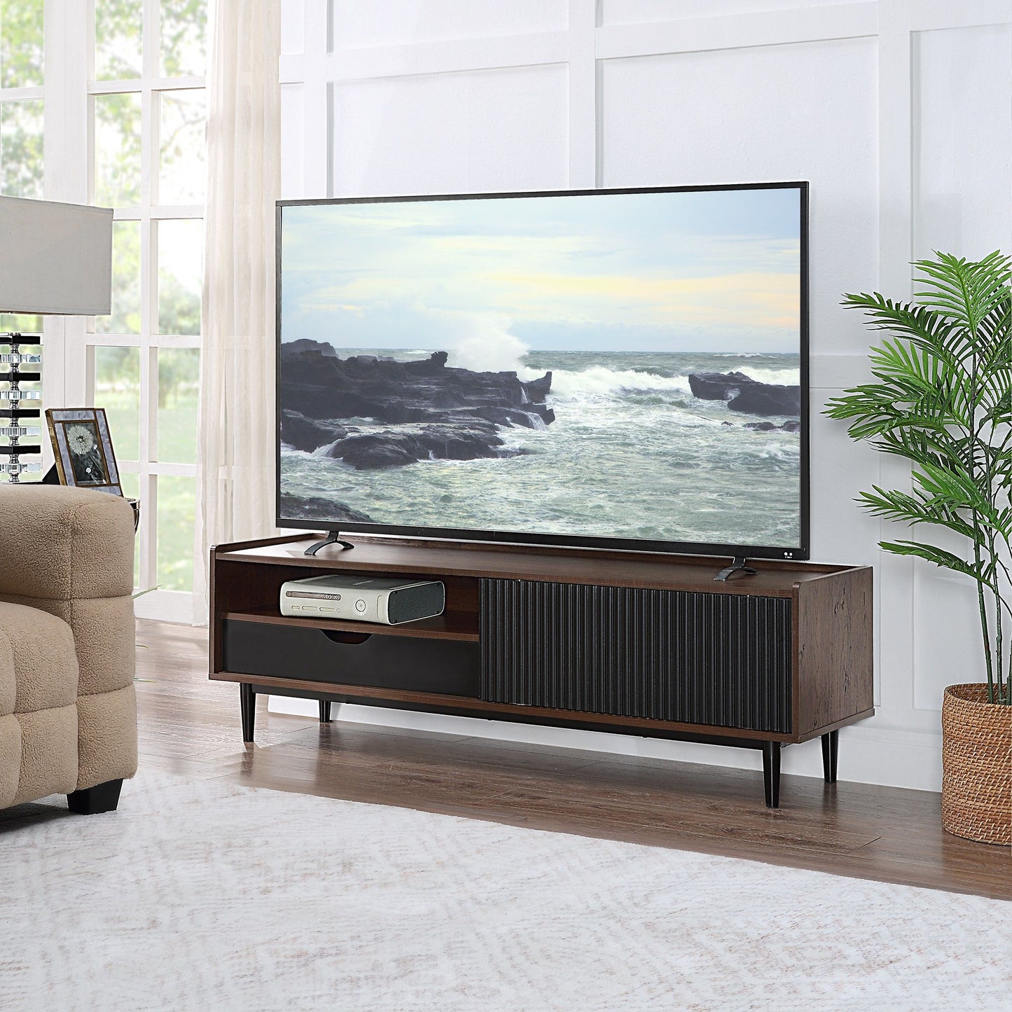 Manhattan Duane - TV Stand