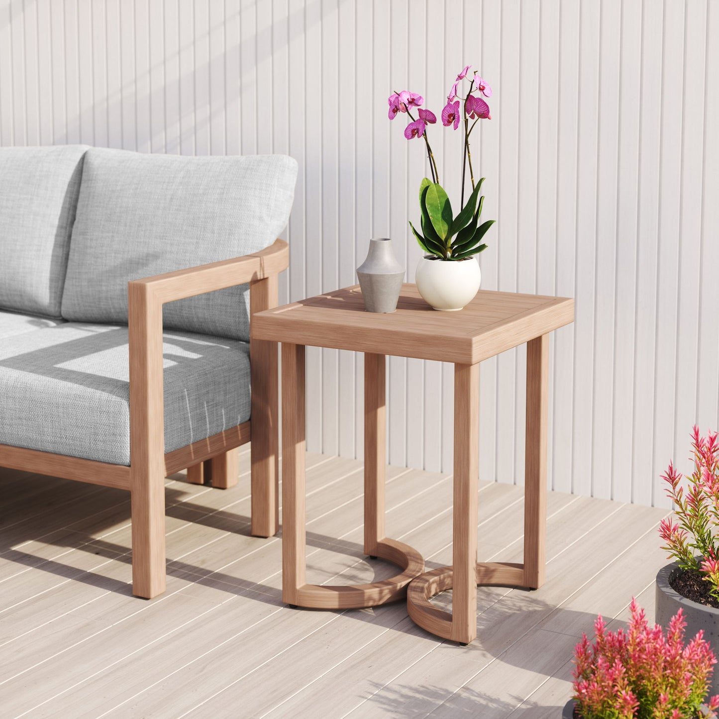 Leto - Outdoor Table