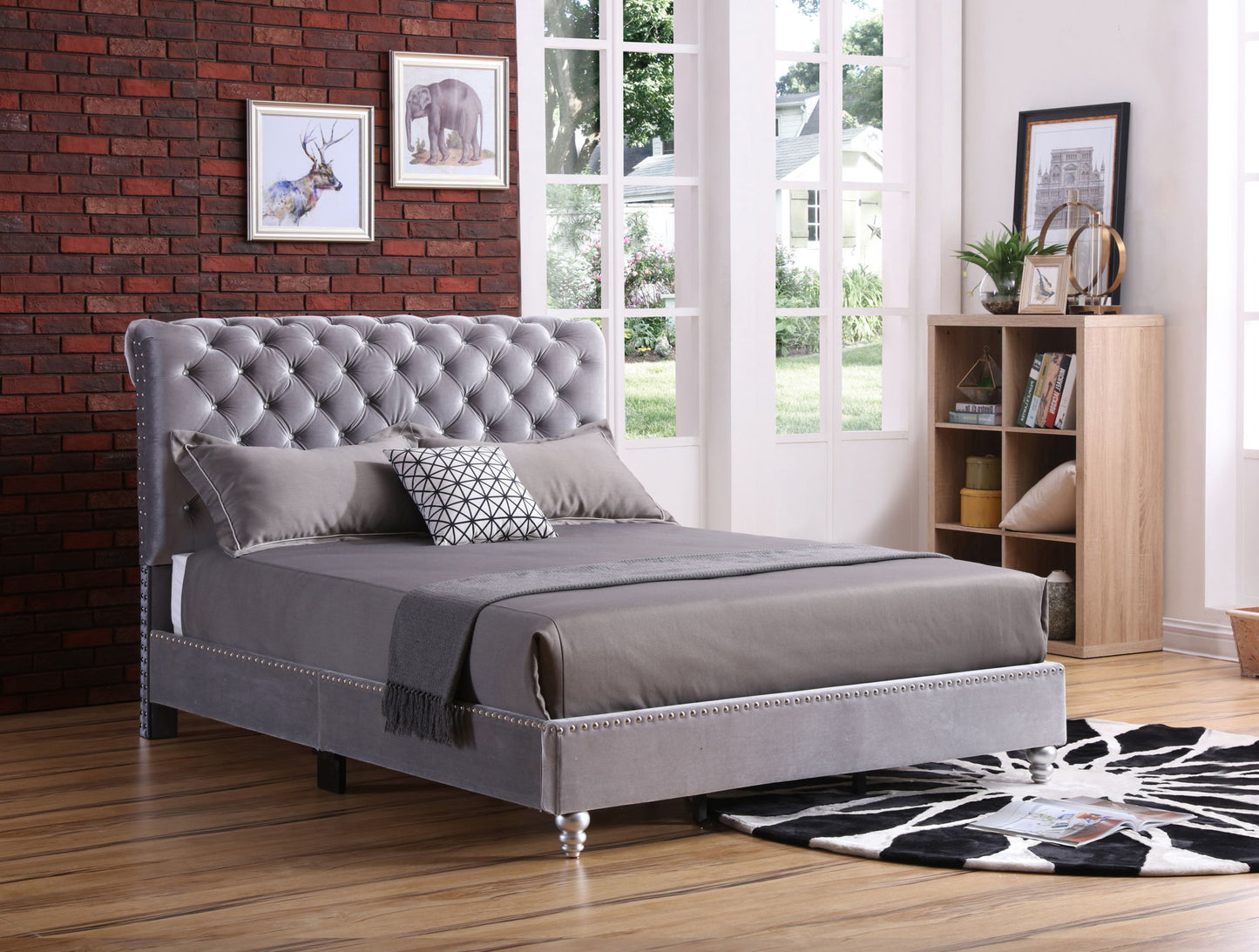 Glory Furniture - Maxx - Tufted Upholstered Bed