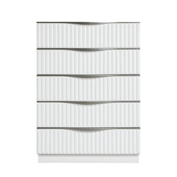 Linea Chest