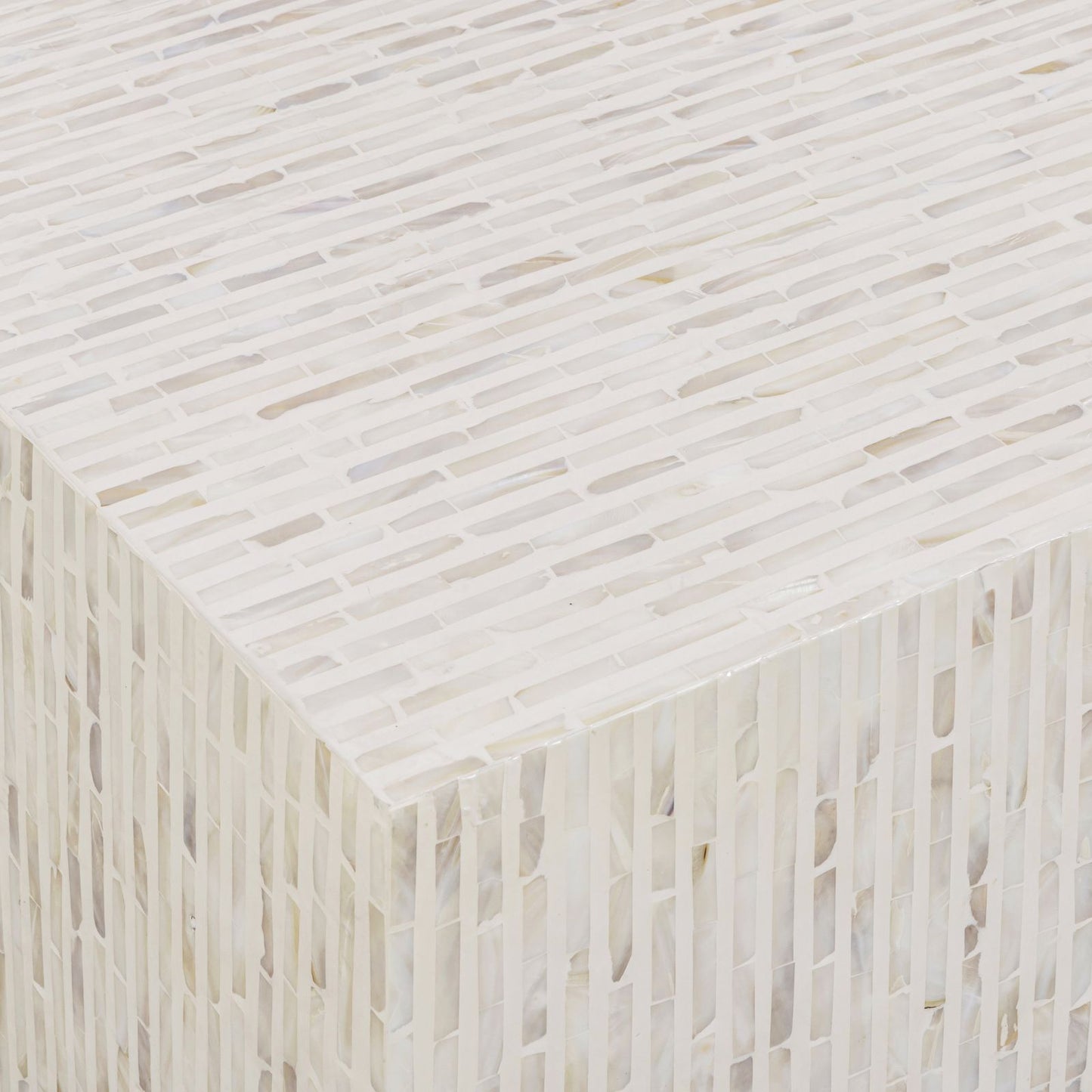 Earl - Capiz Shell Table