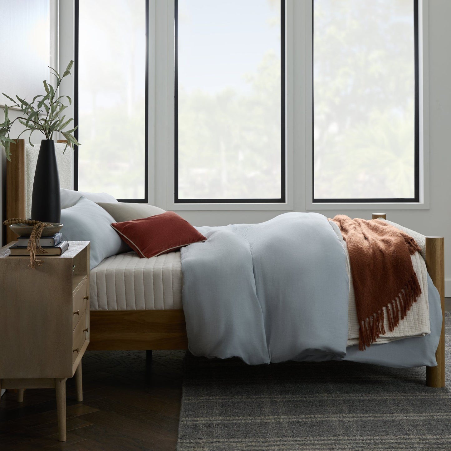 Rainier - Bed