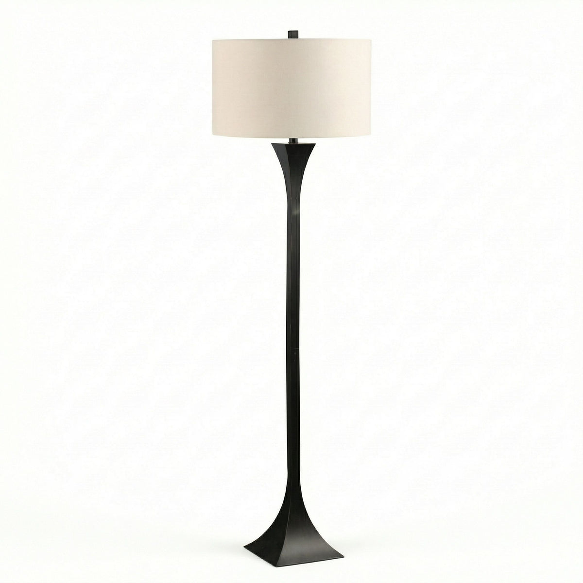Vanta - Floor Lamp - Black