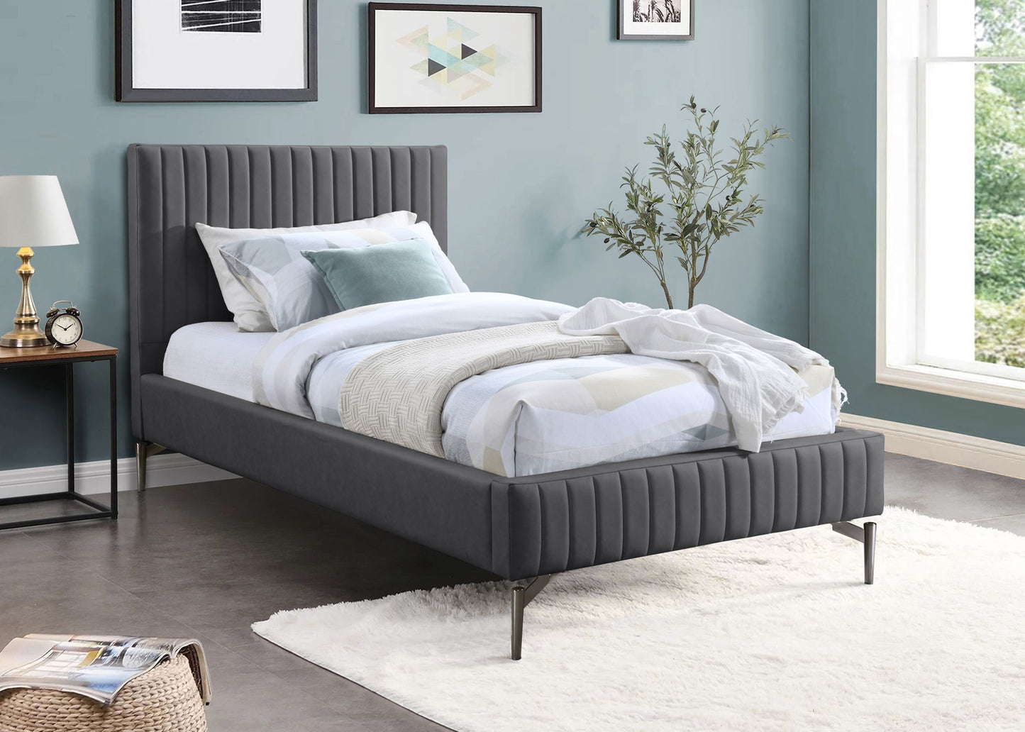 Gallo - Bed