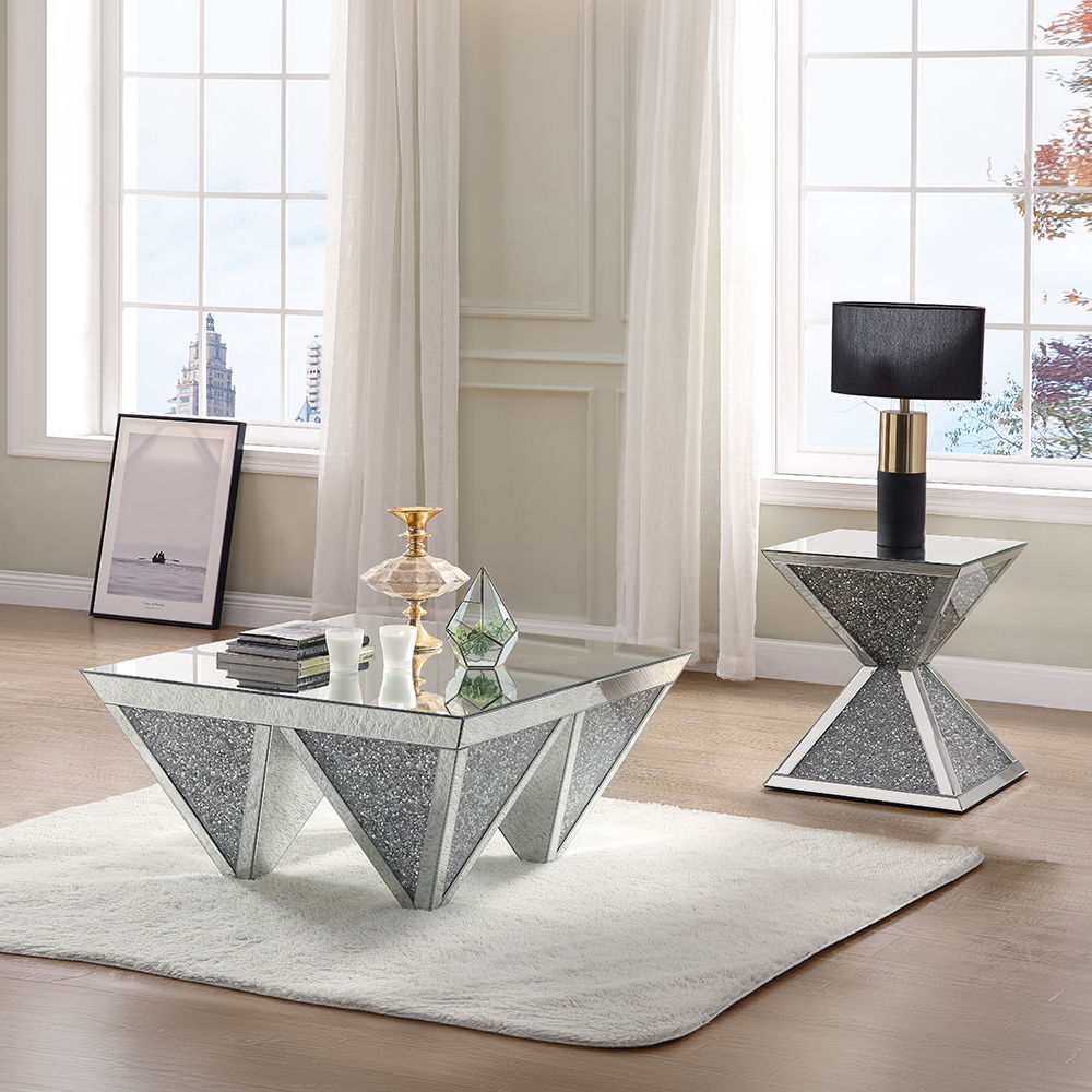 Noralie - End Table With Faux Diamonds - Mirrored