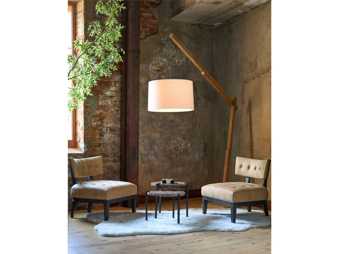 Griffith Park - Archie Chair - Light Brown / Black