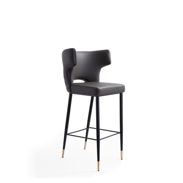 Manhattan Holguin - Barstool