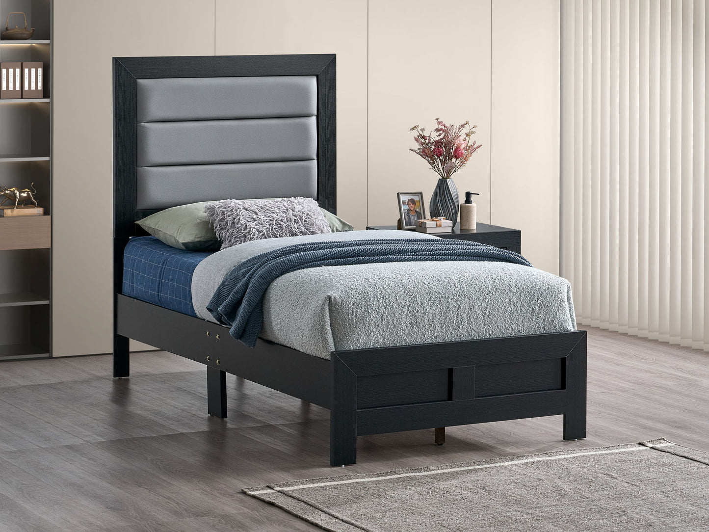 Glory Furniture - Plano - Upholstered Bed