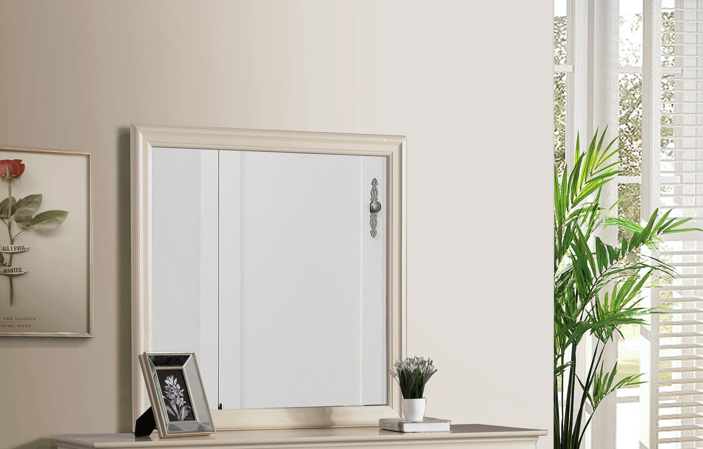 Glory Furniture - Louis Phillipe - Mirror