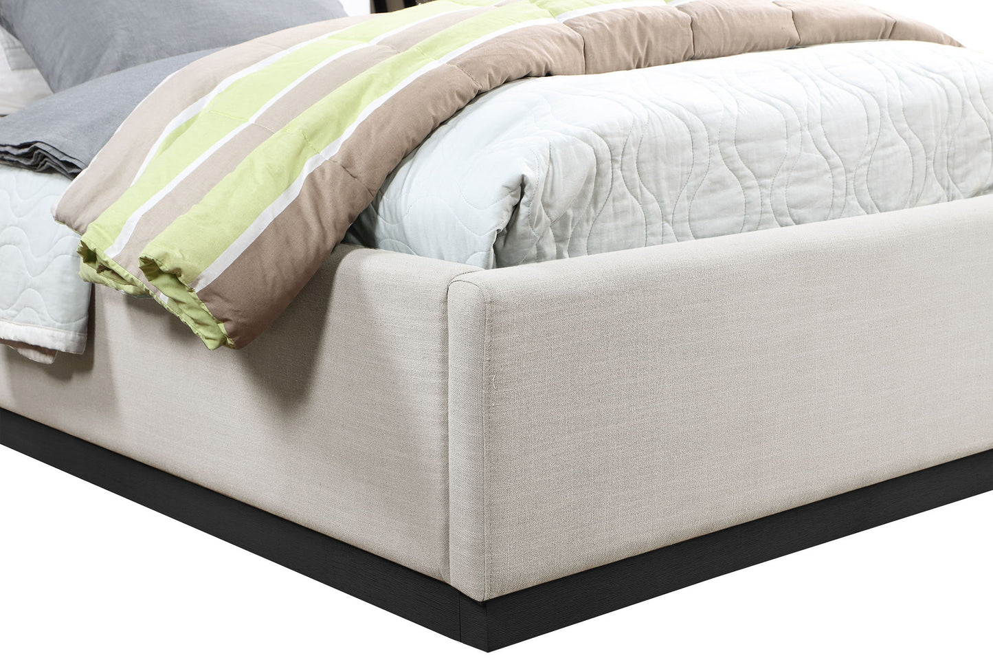 Alfie - Bed