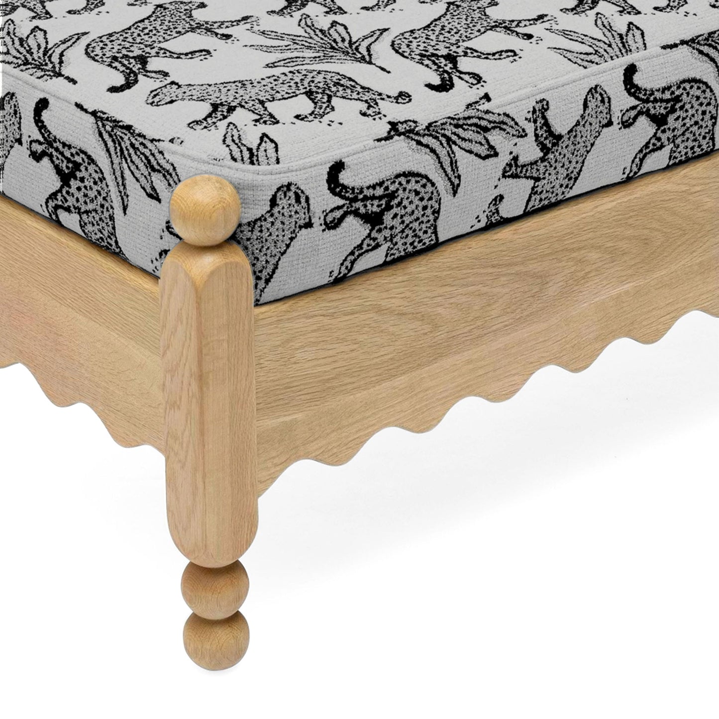 Thelma - Leopard Jacquard Bench
