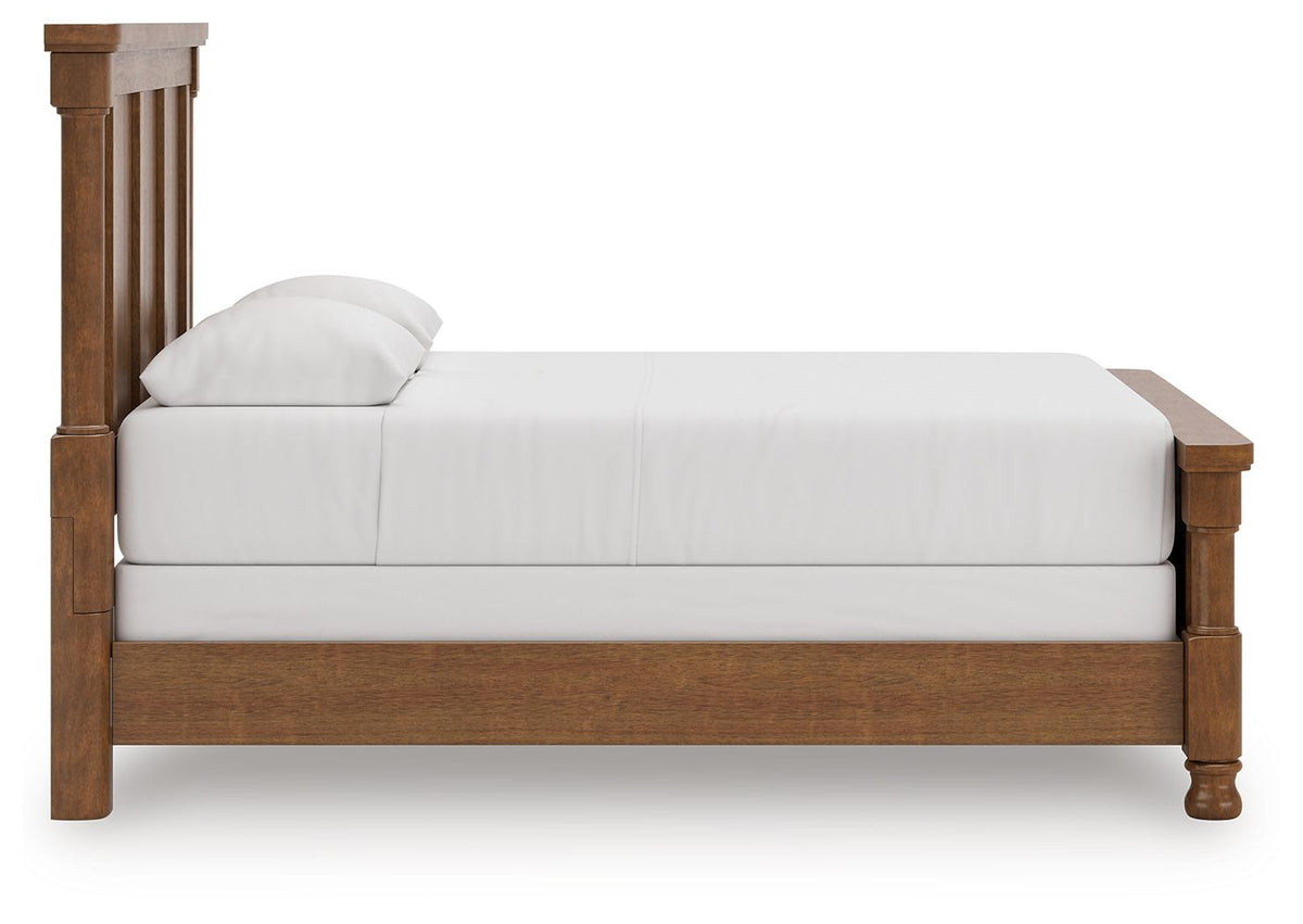 Rowlenstown - Poster Bedroom Set