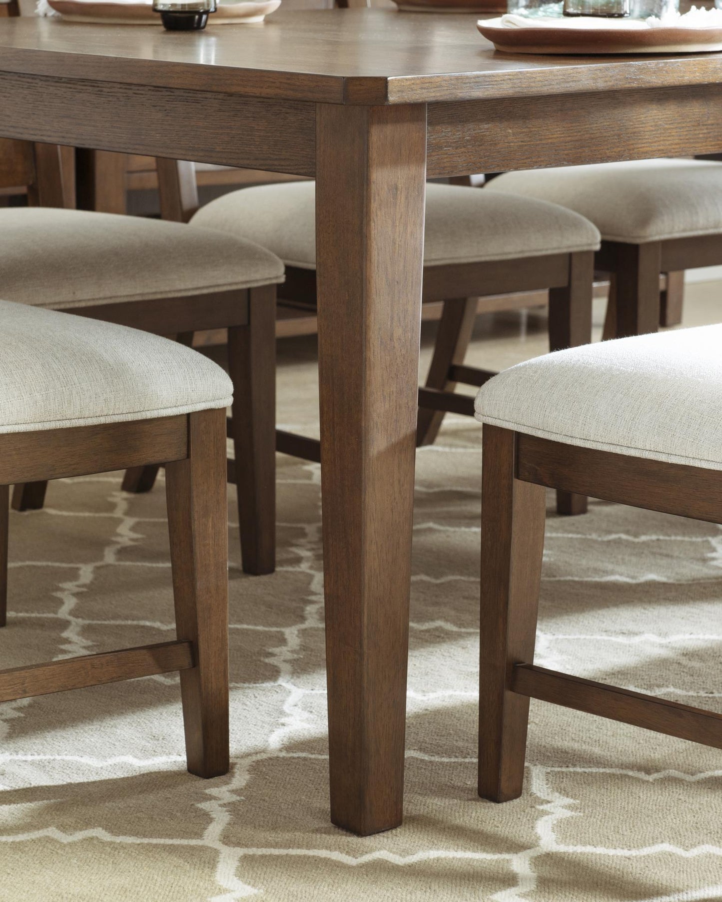 Hartford - Leg Table