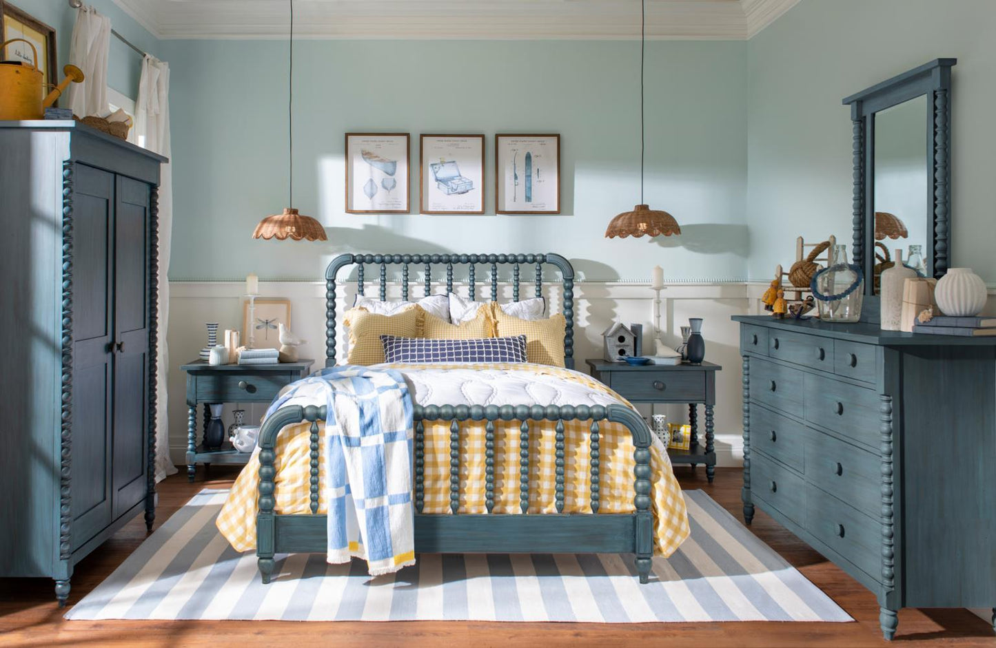 Lake House - Jenny Lind Dresser