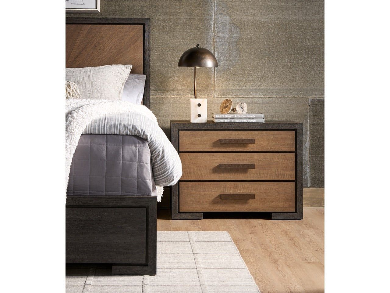 Modern - Bachelors Chest