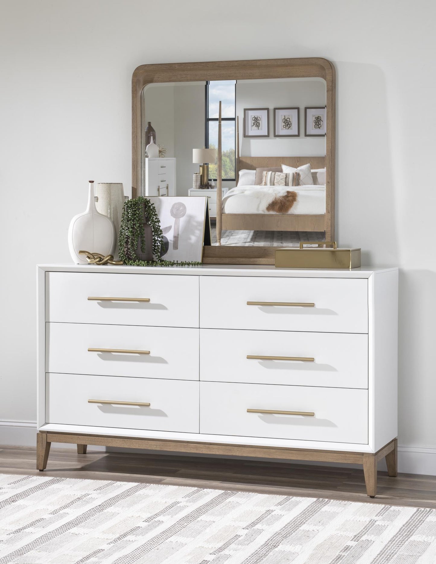 Melrose - Dresser - Cloud White And Desert Oak