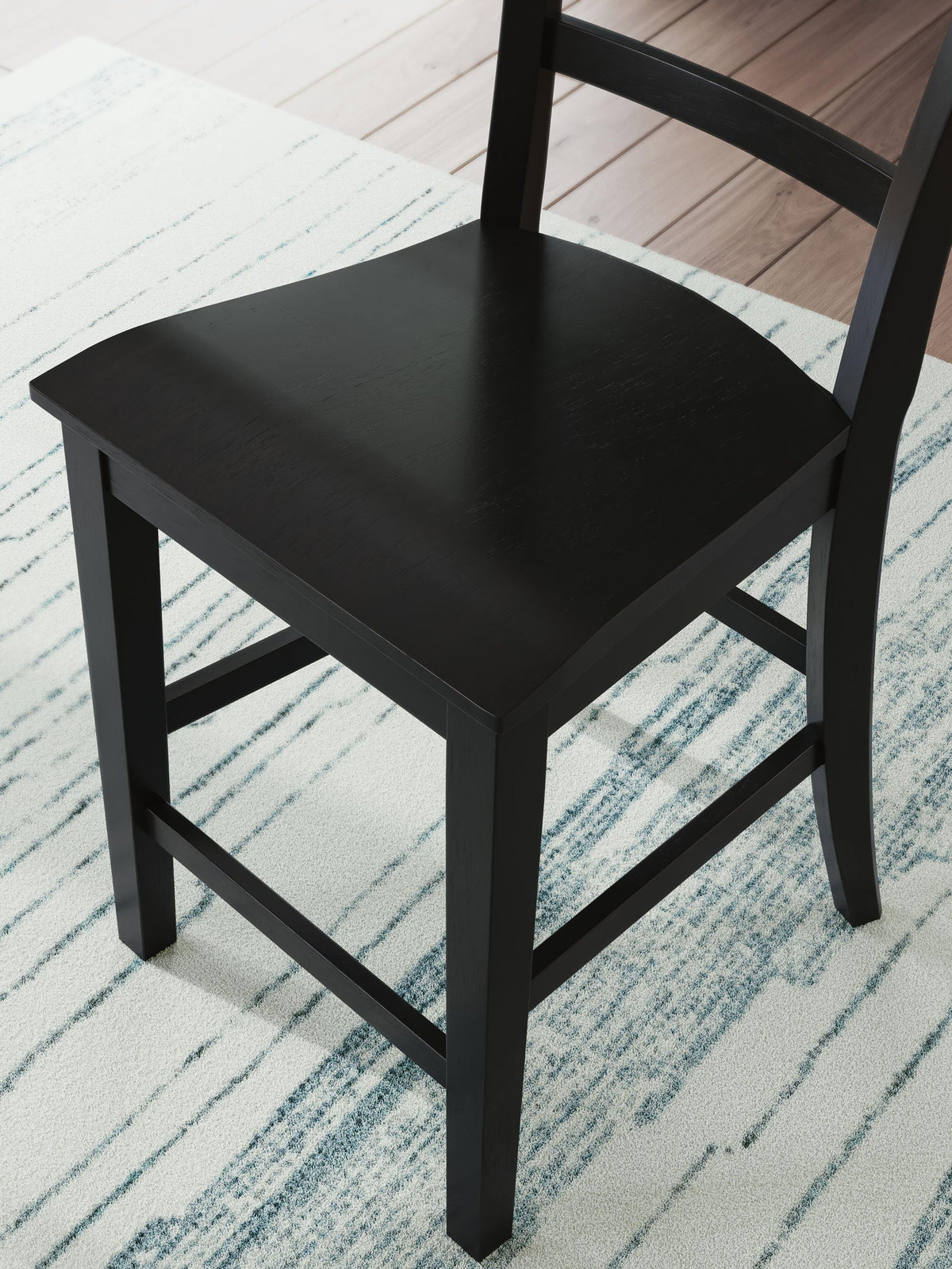Greddinton - Counter Height Dining Table Set