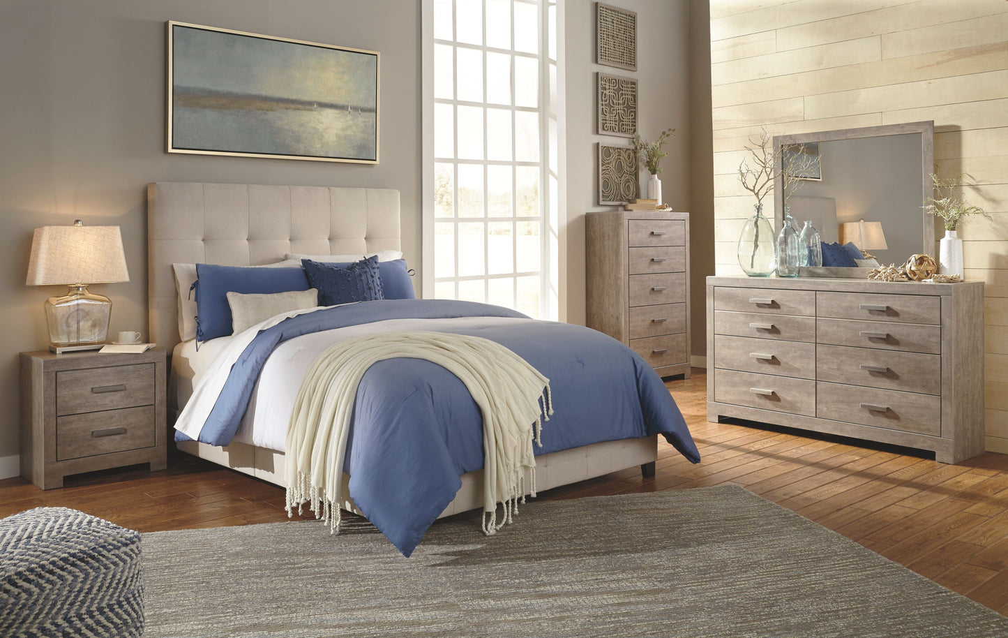 Culverbach - Five Drawer Chest - Gray