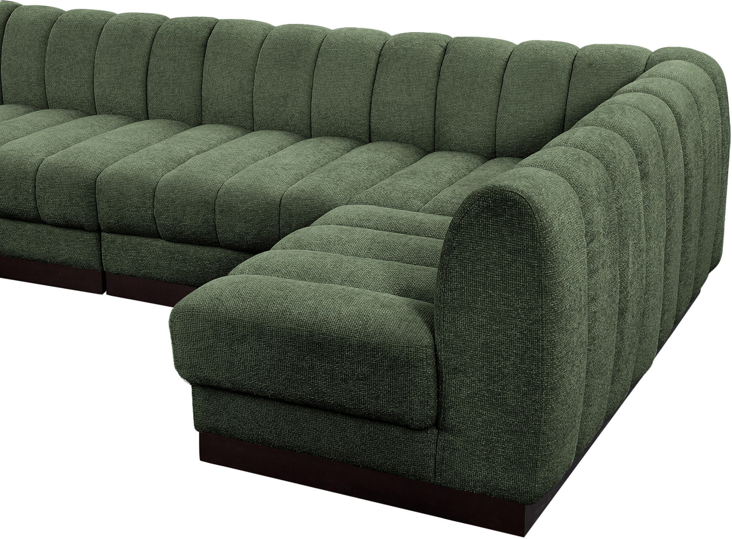 Quinn - 7 Piece Modular Sectional