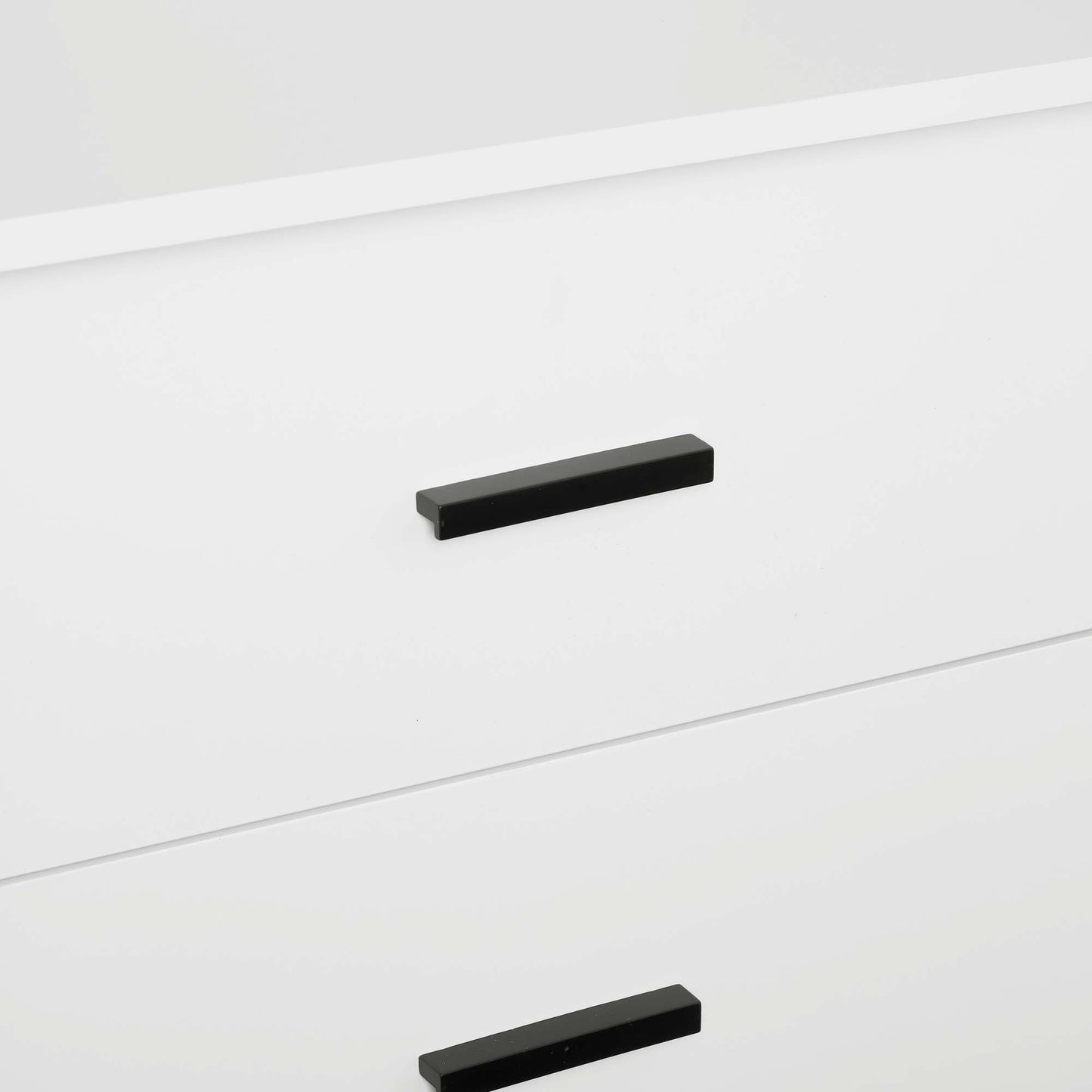 Manhattan Lee - Wooden Wardrobe Closet