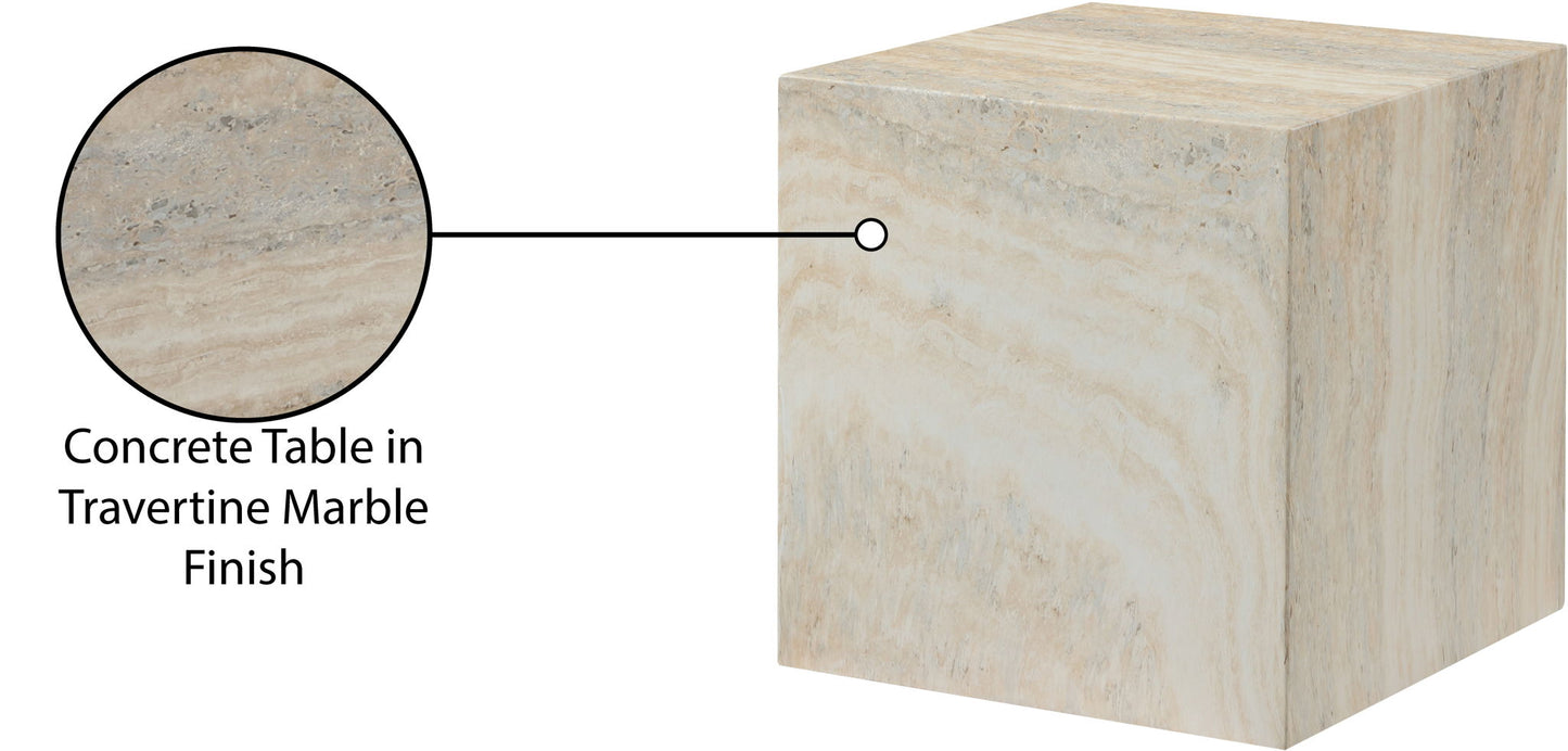 Piazza - Table