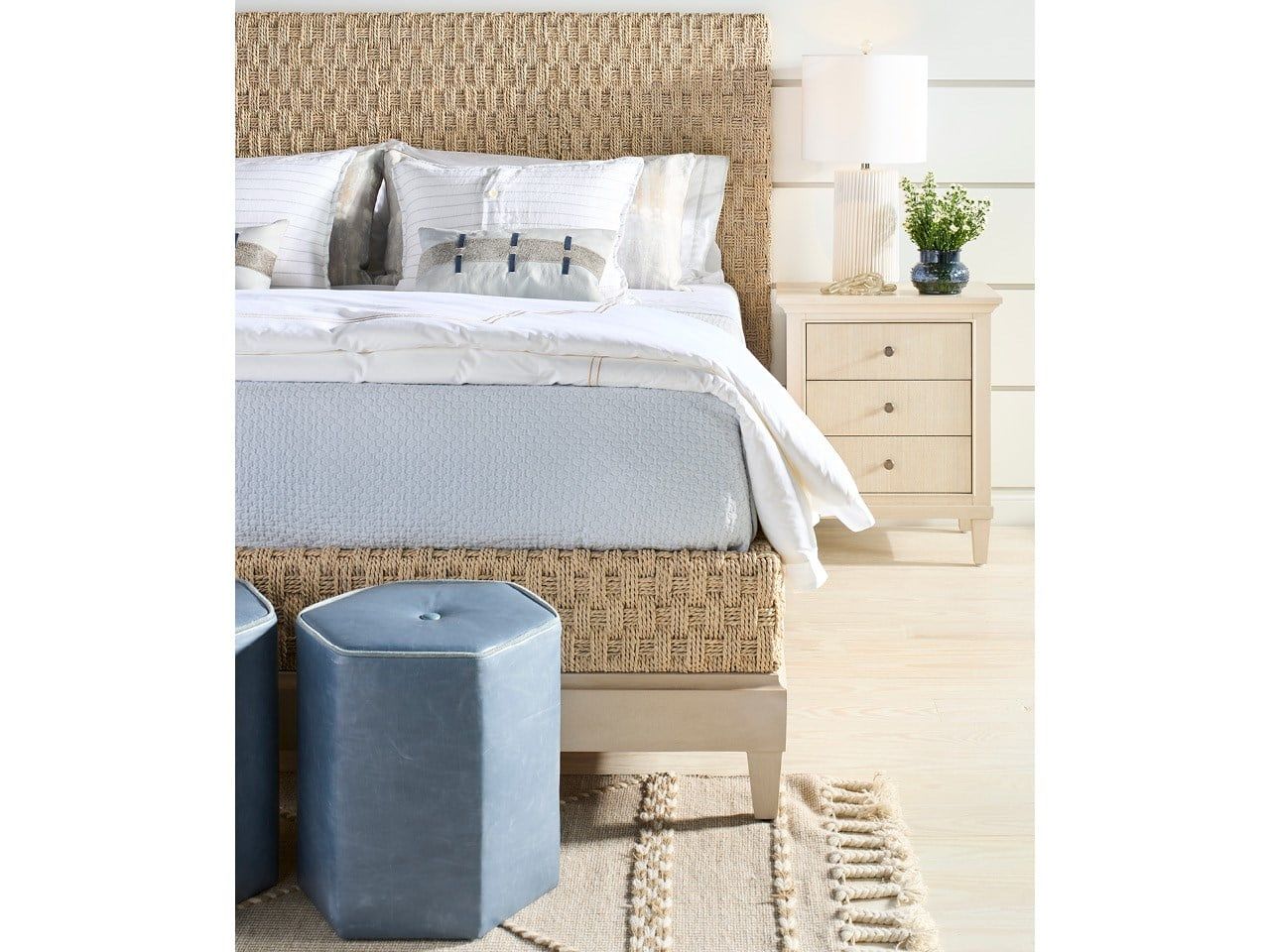 Birchaven - Woven Bed