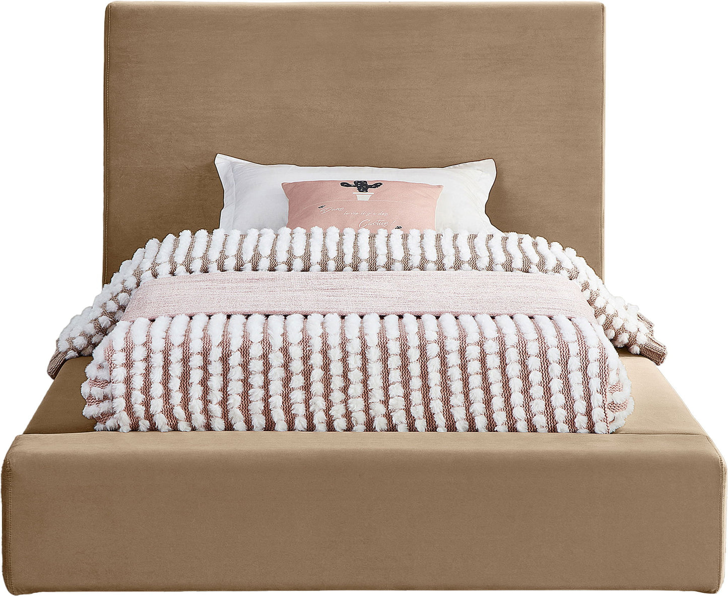 Dorian - Bed