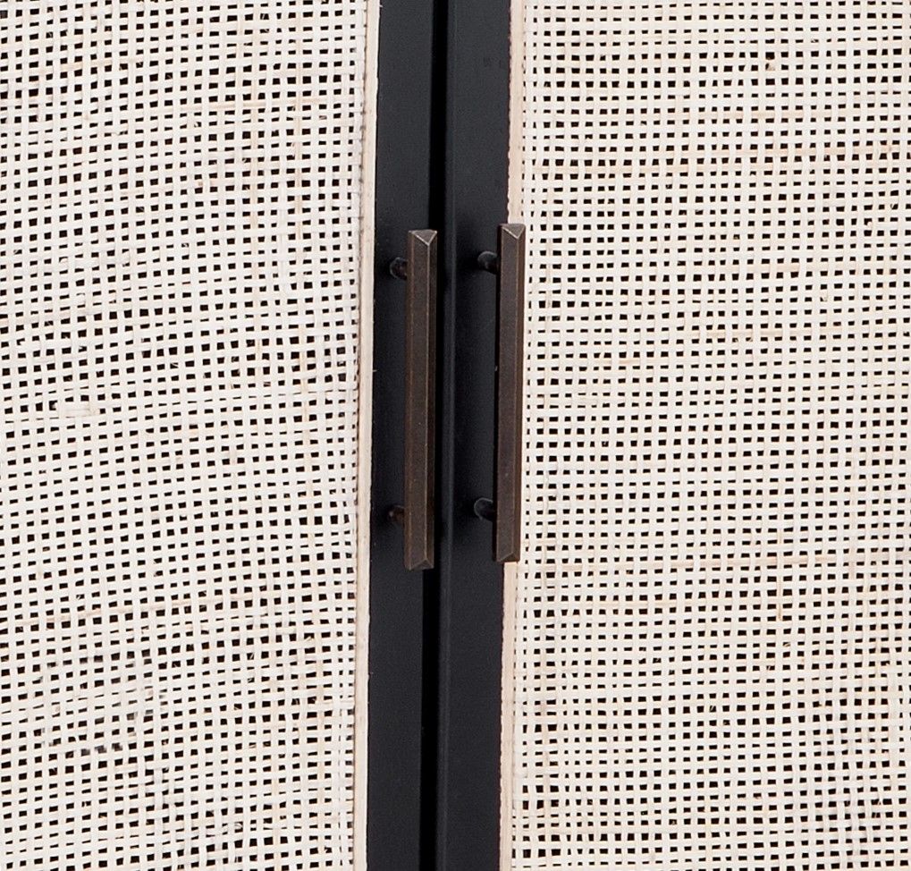 Ashton - Server - Matte Black