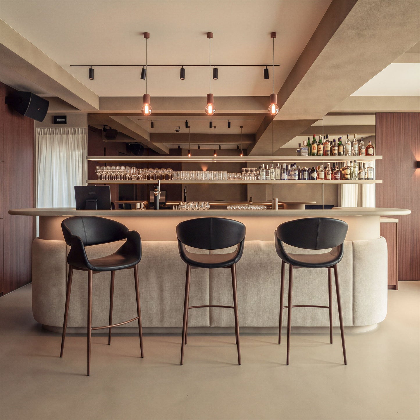 Limay - Stool