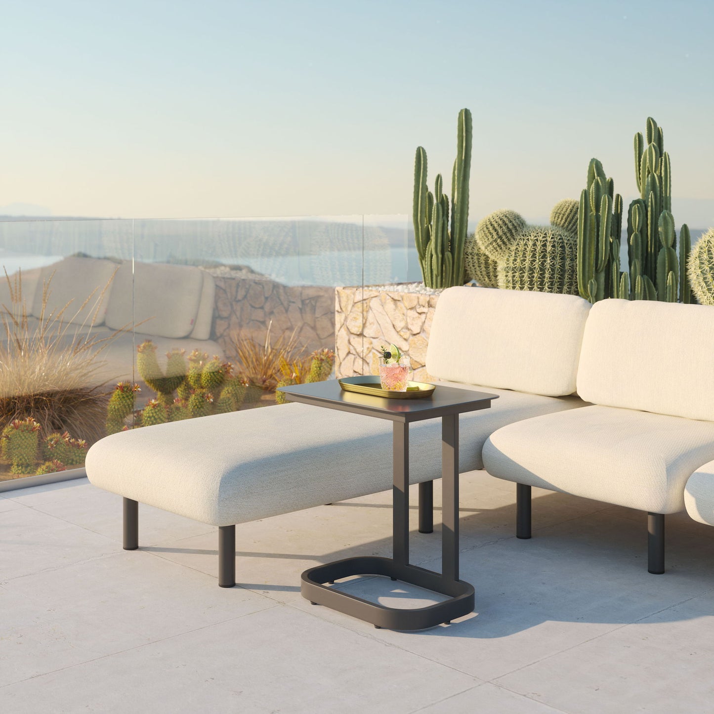 Friss - Outdoor End Table