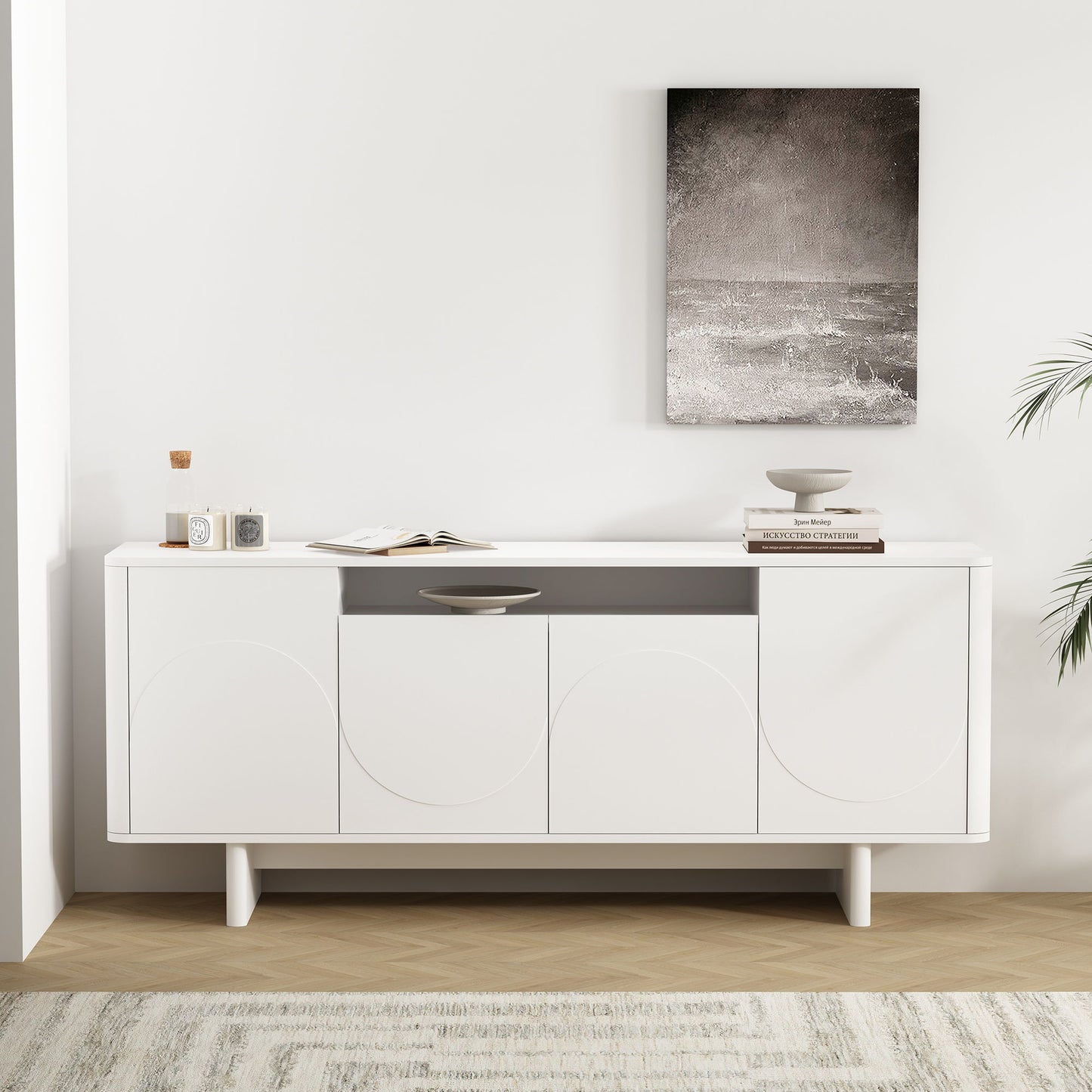Manhattan Ella - Sideboard