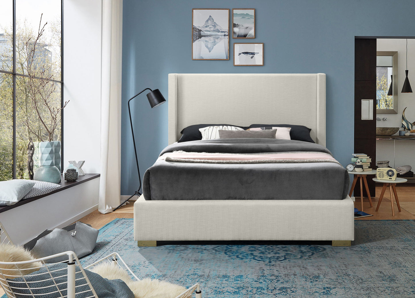 Royce - Bed