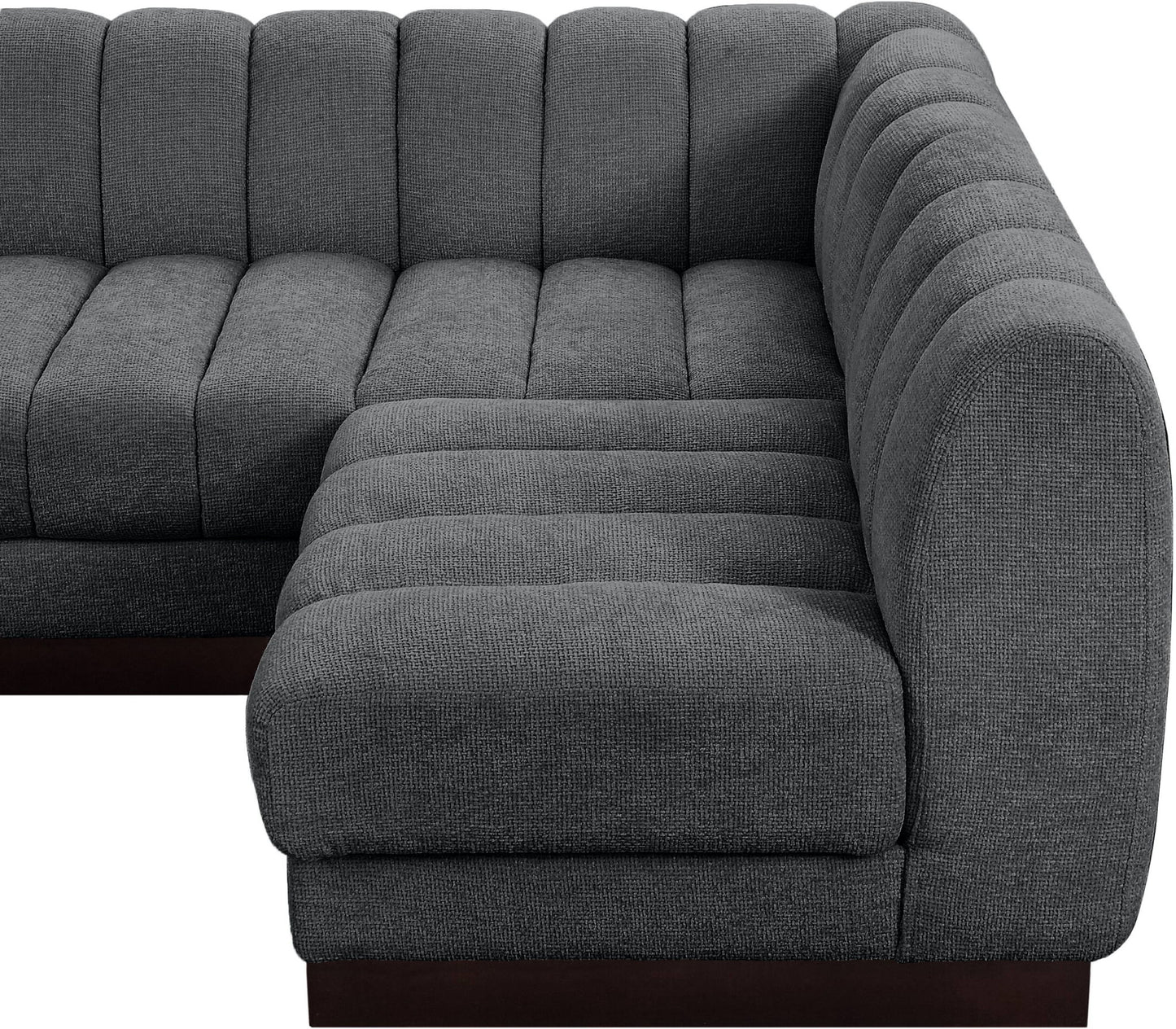 Quinn - 7 Piece Modular Sectional