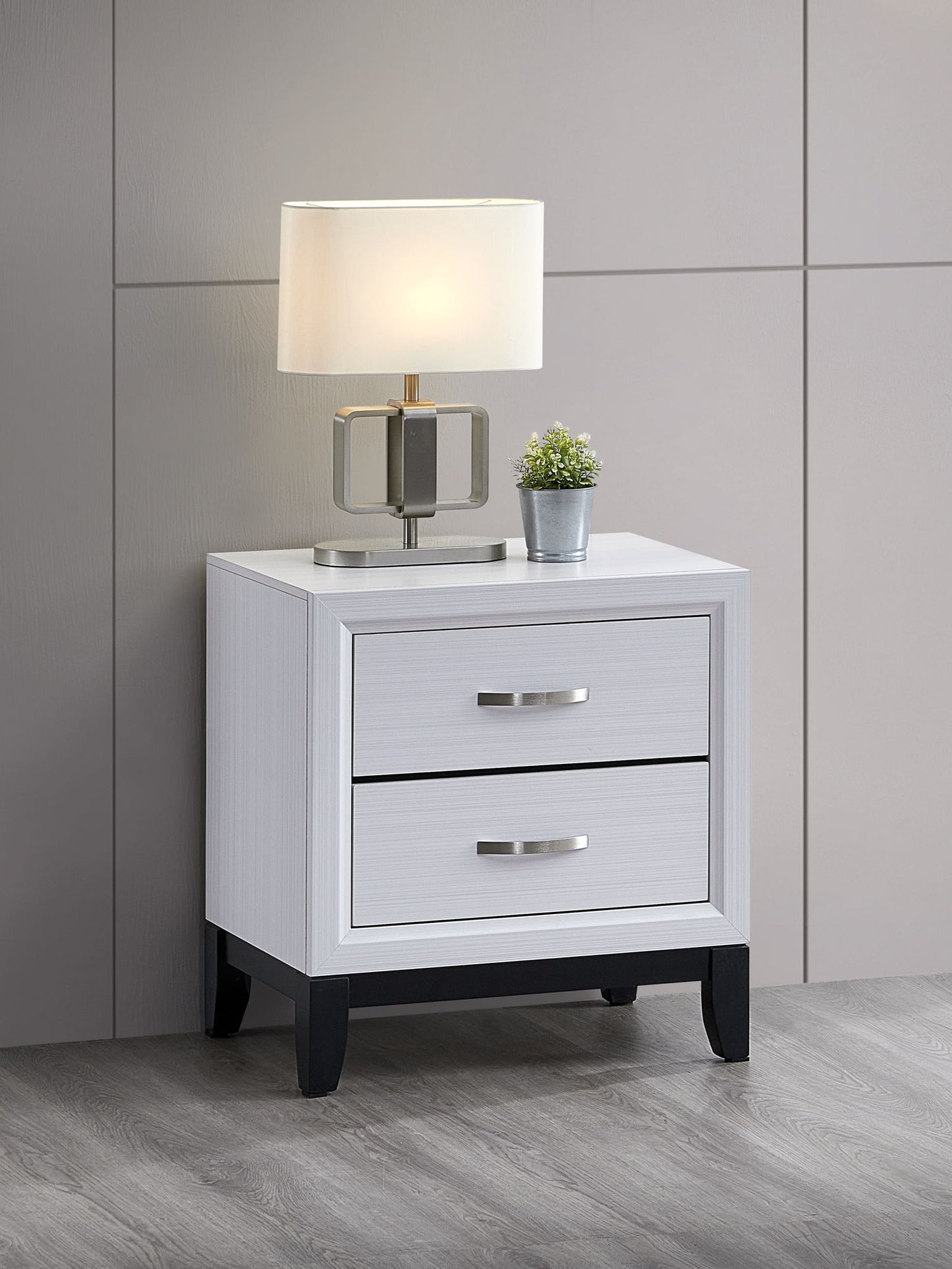 Glory Furniture - Glasgow - Nightstand